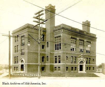 Lincoln High School Exterior (AC027-43)